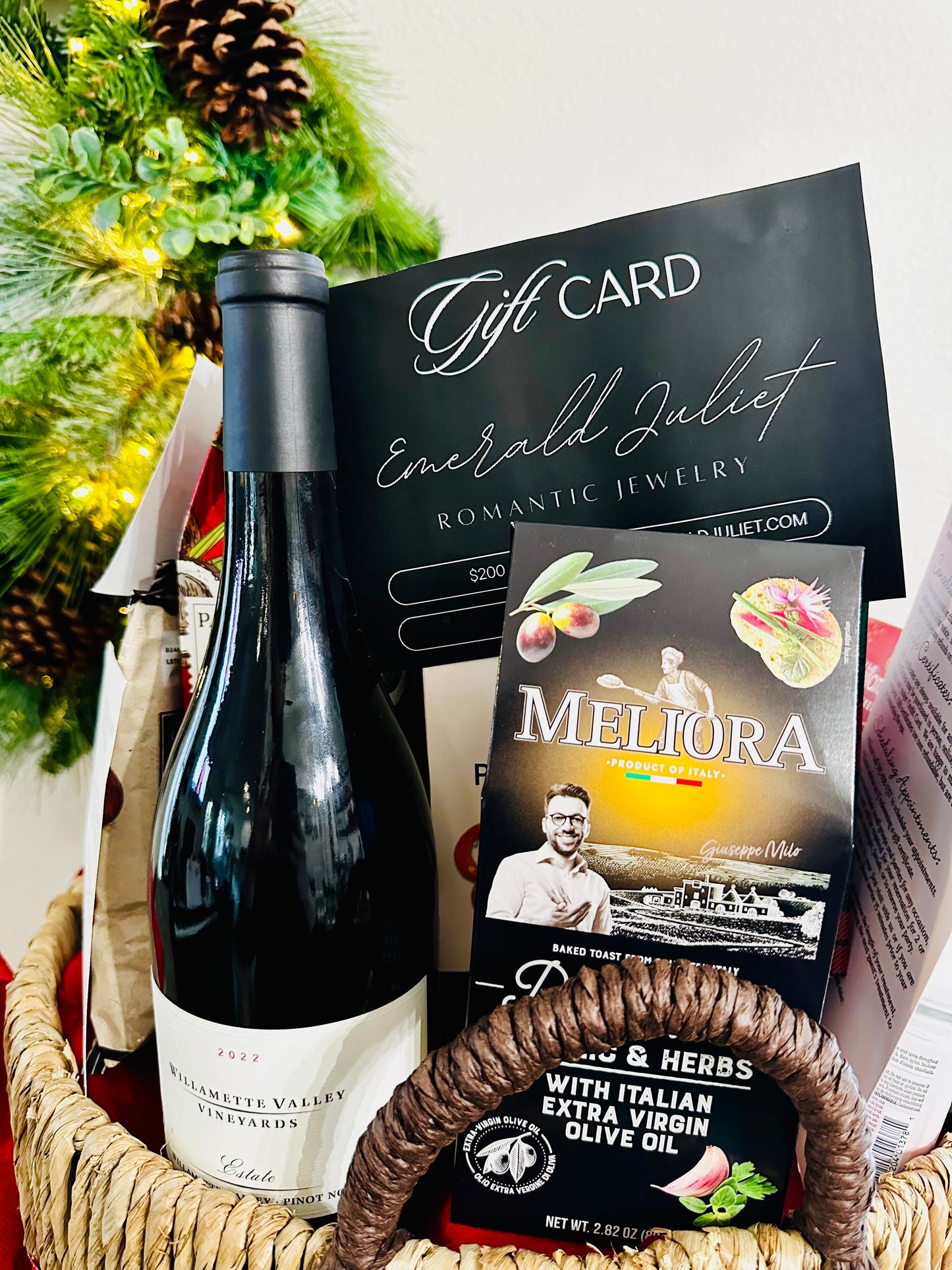 1 Entry to win - Pamper Me Basket